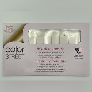 Color Street Meet Me in Paris Nail Strips